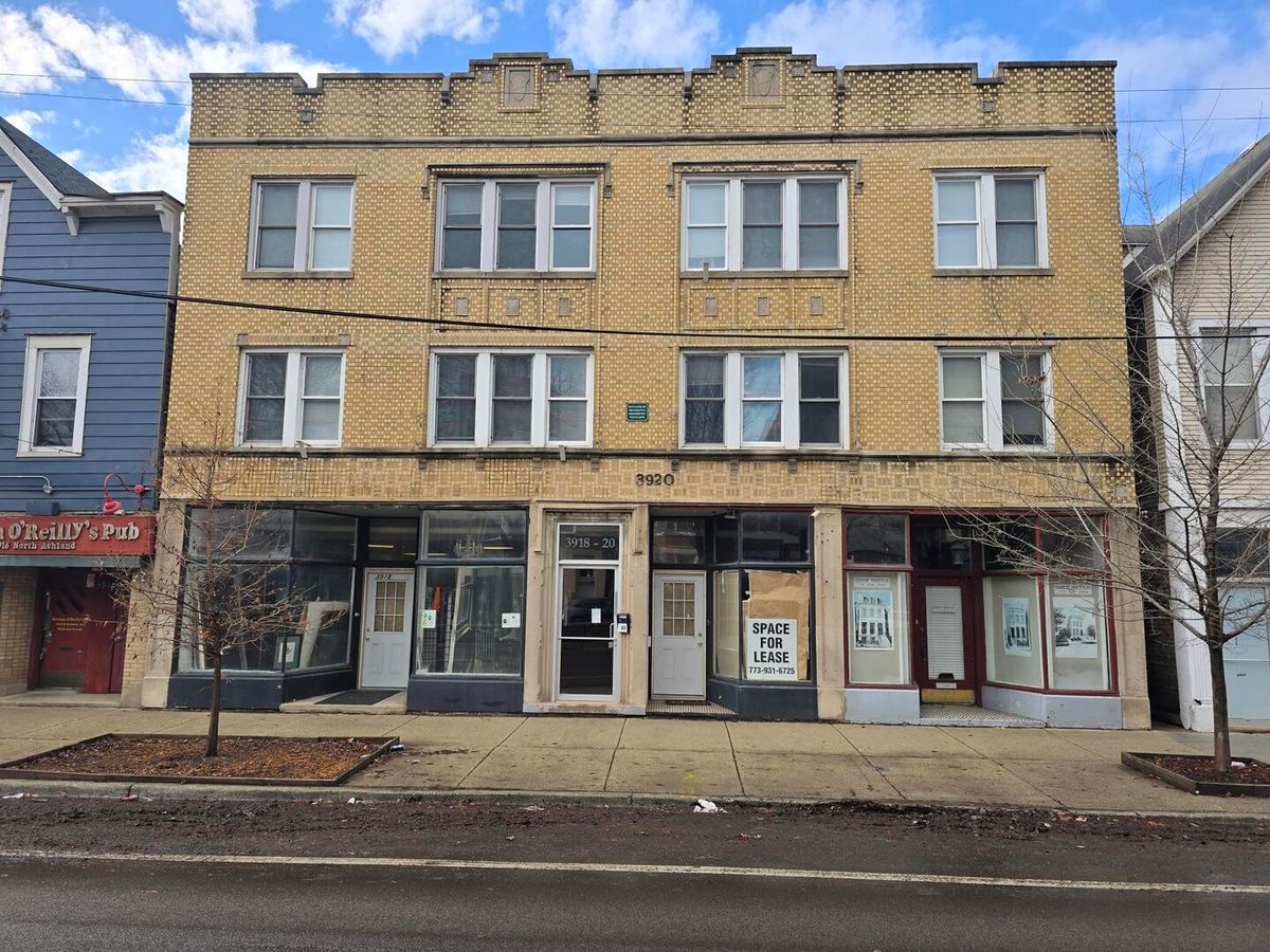 3918 Ashland Avenue, Chicago, IL 60613