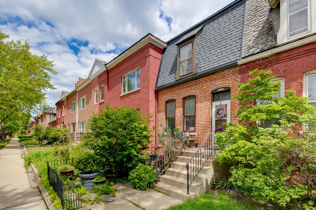 11349 Saint Lawrence Avenue, Chicago, IL 60628