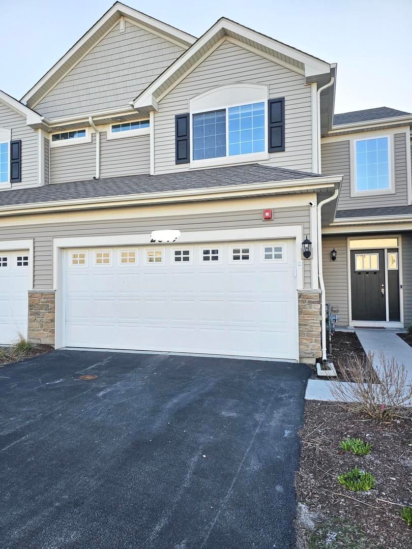 2049 Stuttle Road — Batavia, IL 60510