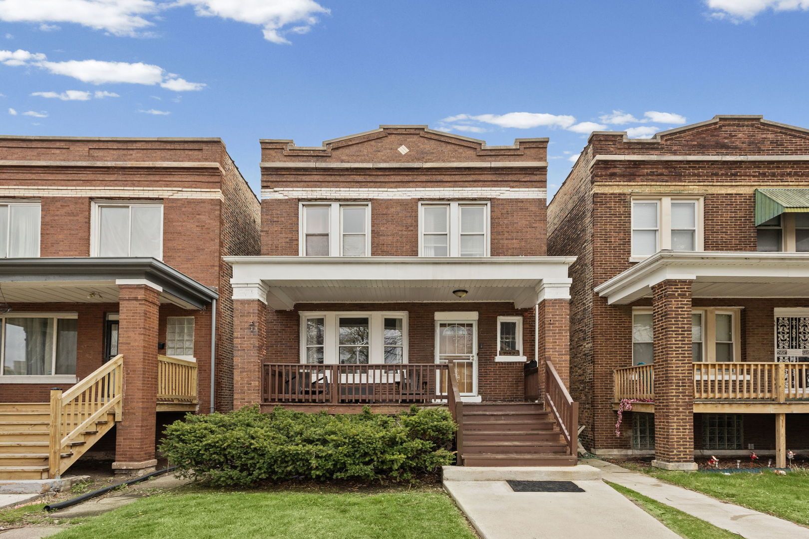 7143 S Michigan Avenue — Chicago, IL 60619