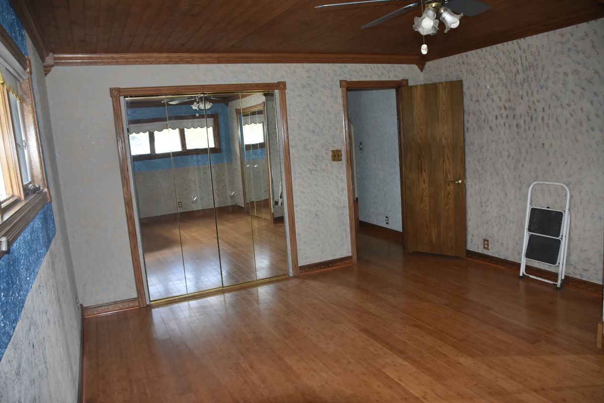 380 Forest Preserve Drive, Wood Dale, IL 60191