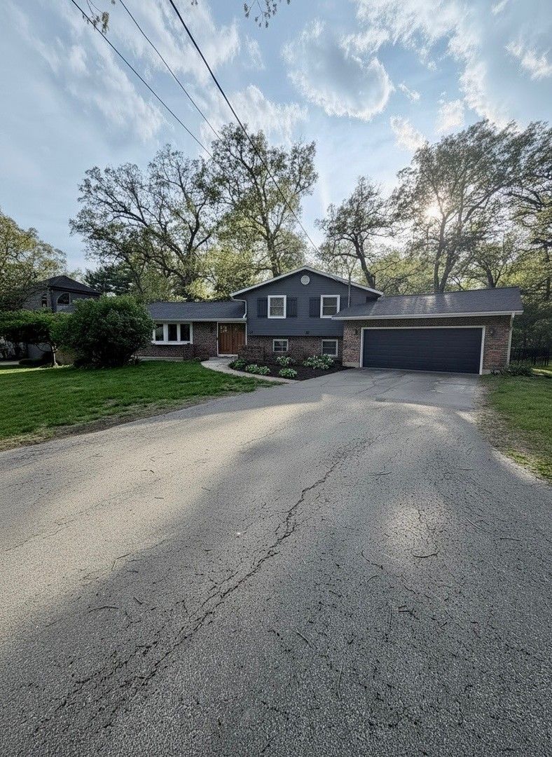 1211 Timberlane Drive — Sterling, IL 61081
