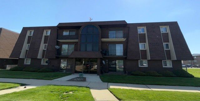 383 STONEY ISLAND Avenue, Calumet City, IL 60409