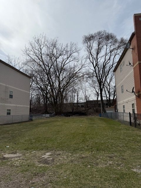 7912 S Parnell Avenue — Chicago, IL 60620