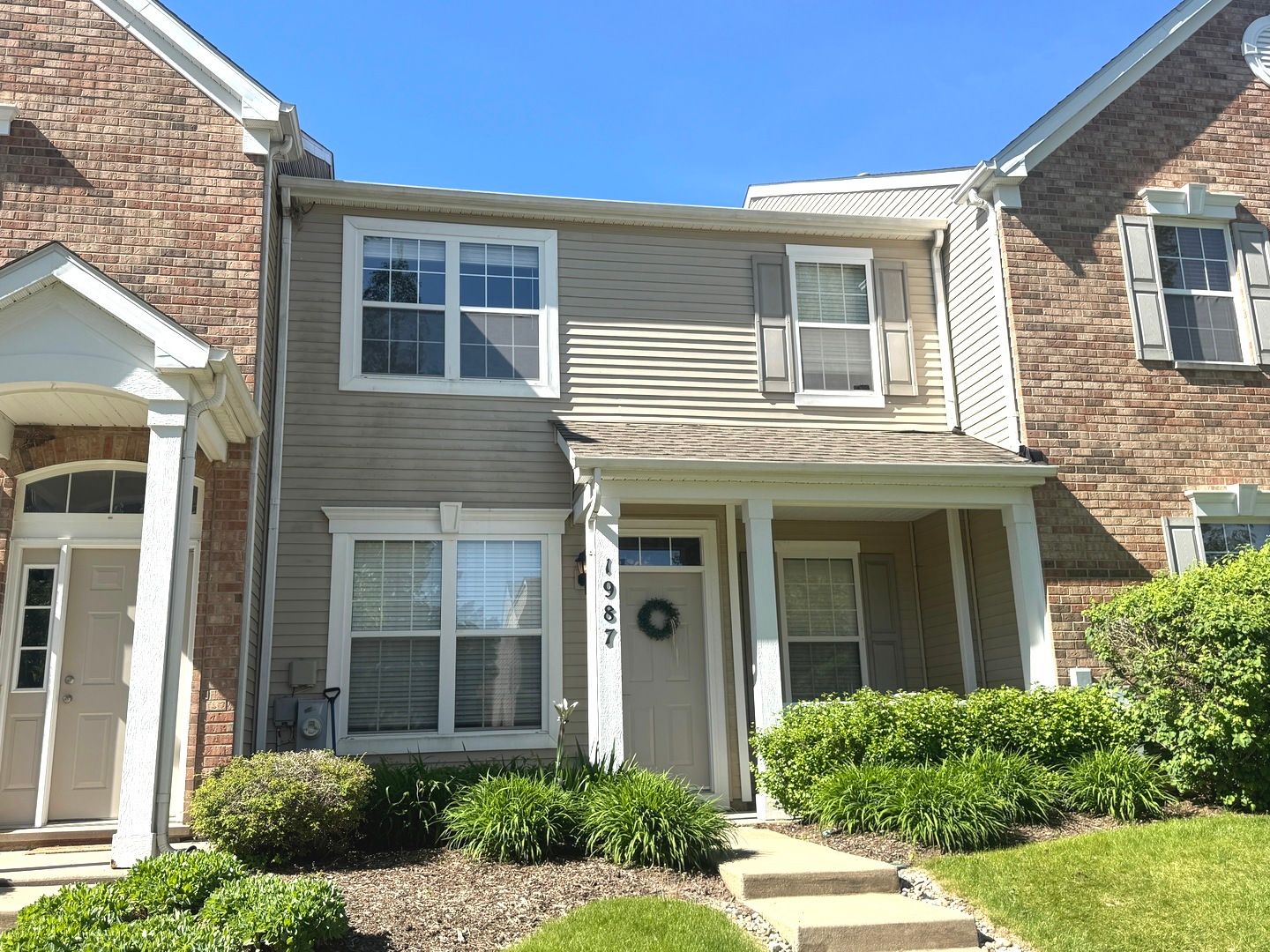 1987 Yasgur Drive — Woodstock, IL 60098
