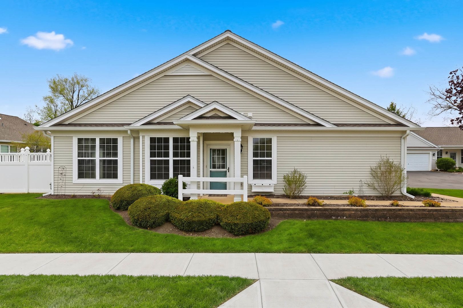 12511 Rock Island Trail — Huntley, IL 60142