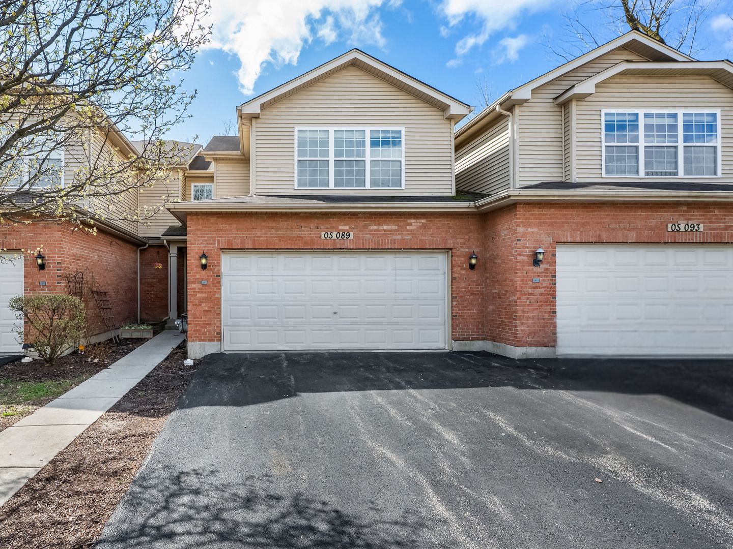 0s089 Kerry Court — Winfield, IL 60190