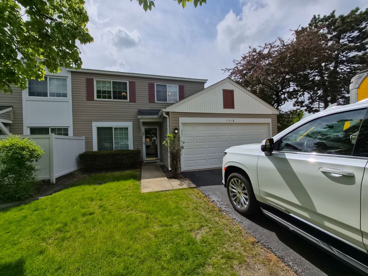 1516 Normantown Road, Naperville, IL 60564