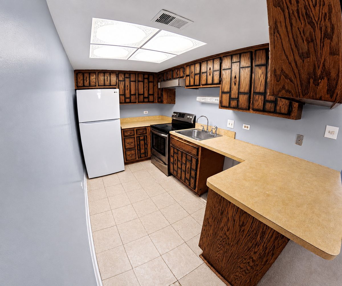 820 Elder Road #C314, Homewood, IL 60430