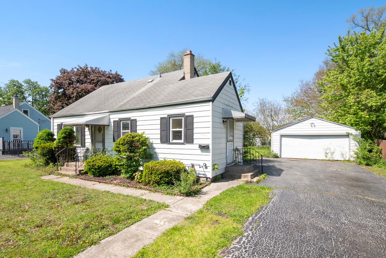 14516 Kolmar Avenue — Midlothian, IL 60445