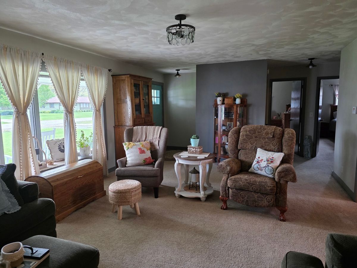 304 Tree Lane, Prophetstown, IL 61277