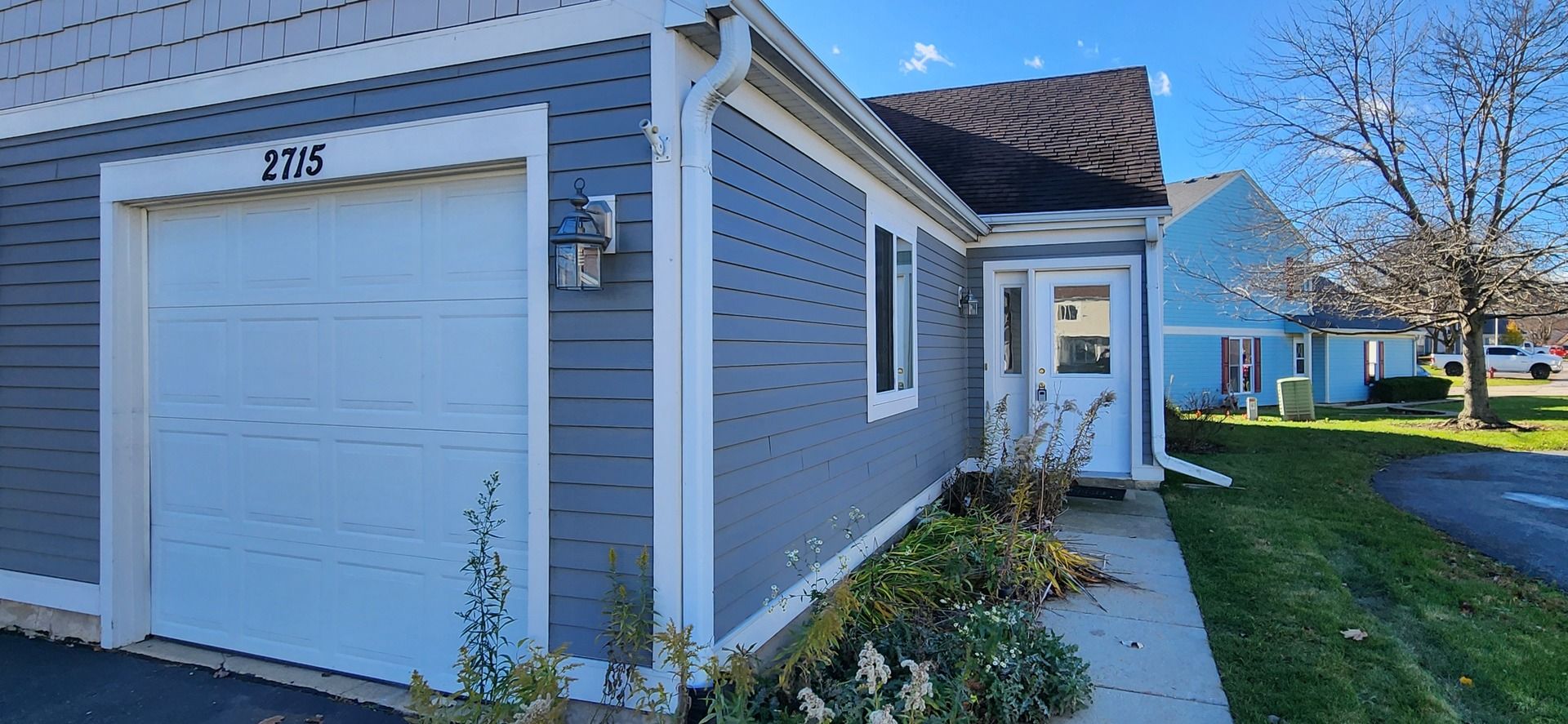 2715 Wilshire Court #2715 — Aurora, IL 60502