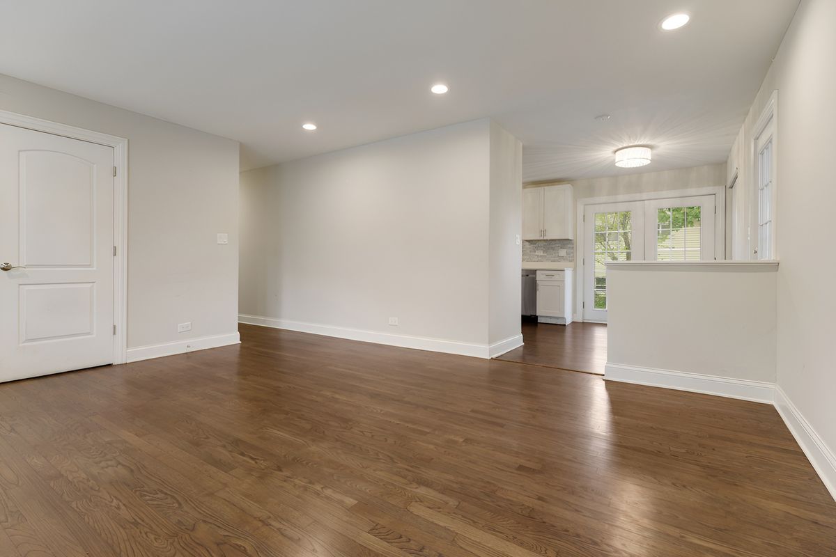 15303 Birch Road, Markham, IL 60428