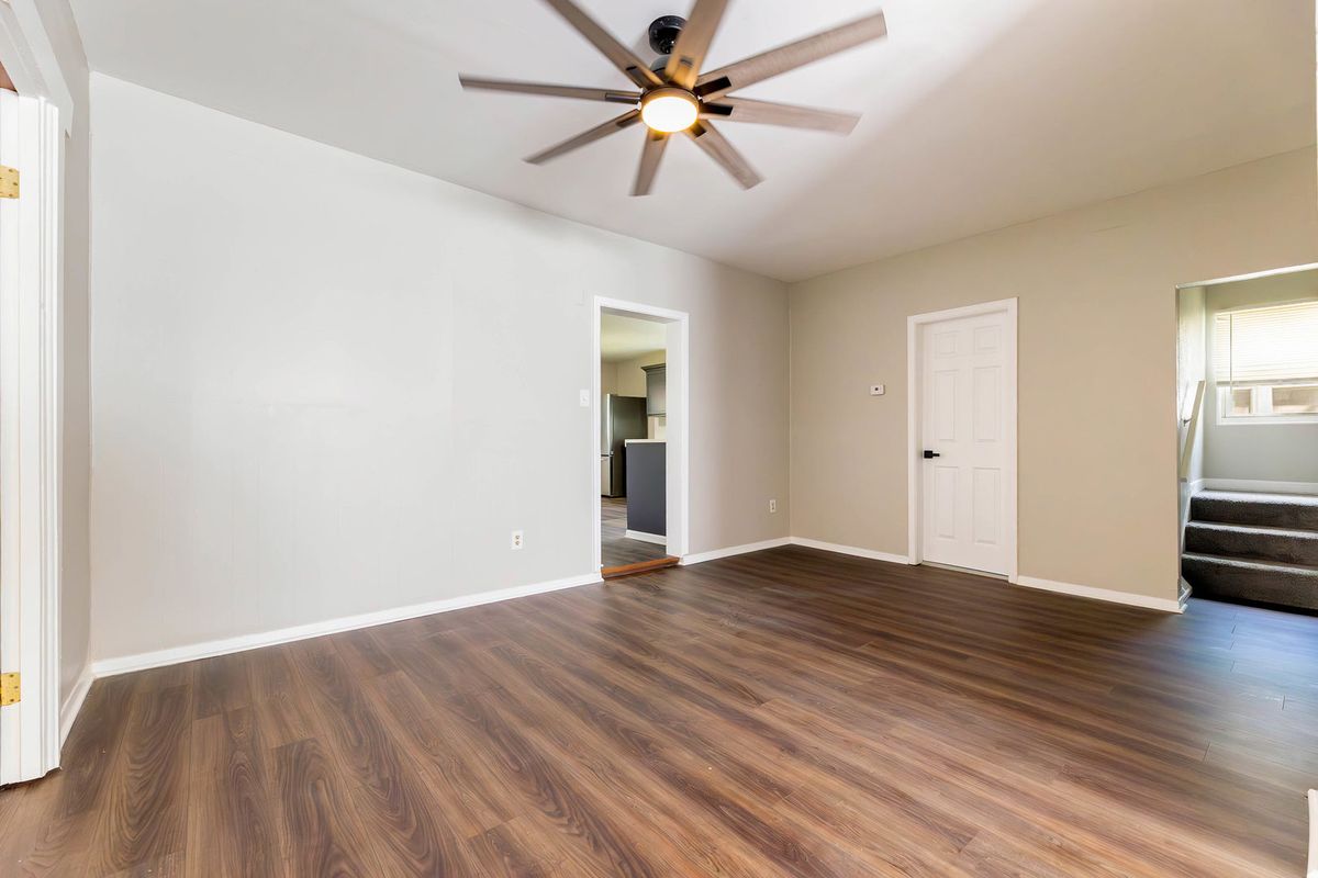 18508 Chicago Avenue, Lansing, IL 60438