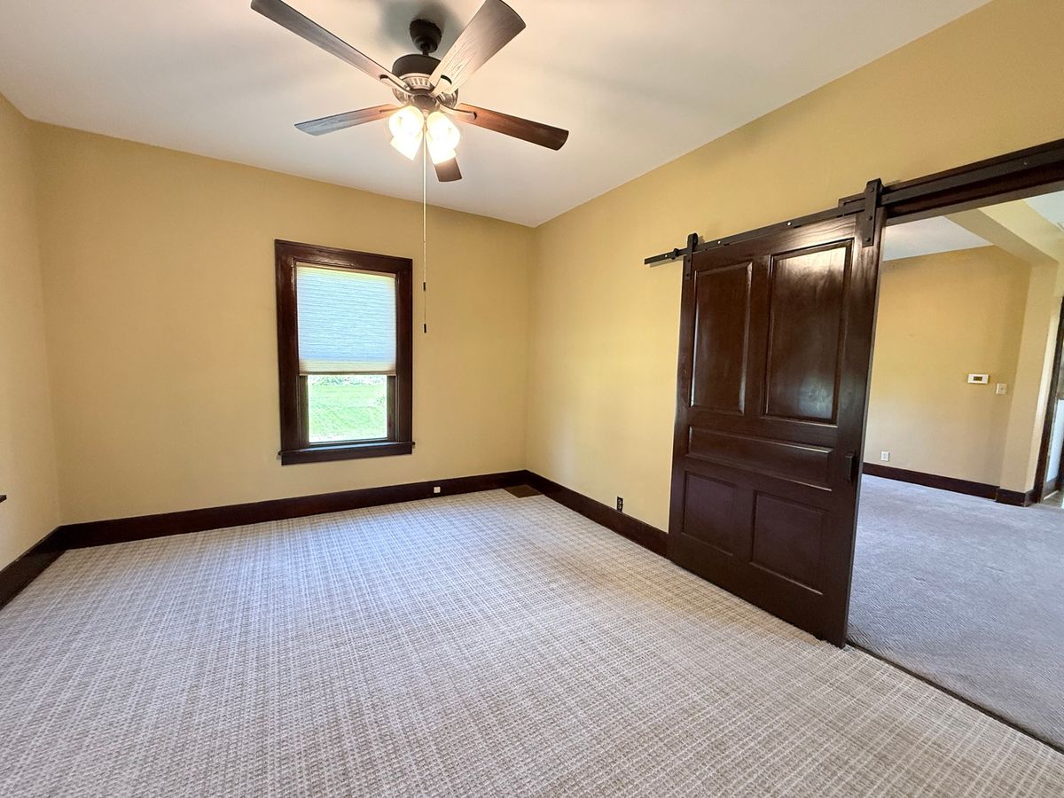 301 W 2nd Street, Gilman, IL 60938