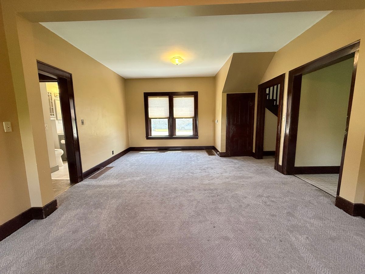 301 W 2nd Street, Gilman, IL 60938