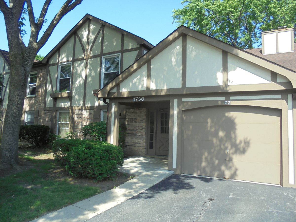 4730 Calvert Drive, Rolling Meadows, IL 60008