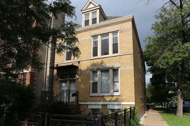 2835 Damen Avenue, Chicago, IL 60618