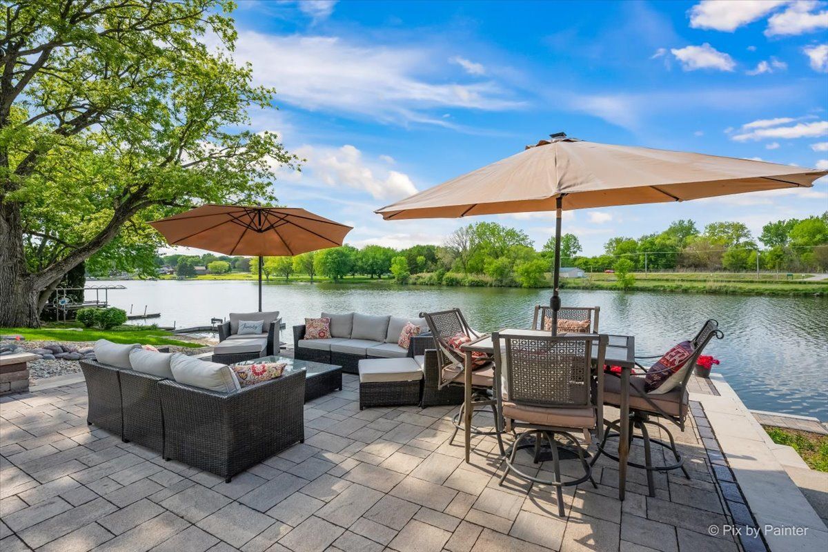 1317 PARK Place, Lake Holiday, IL 60548