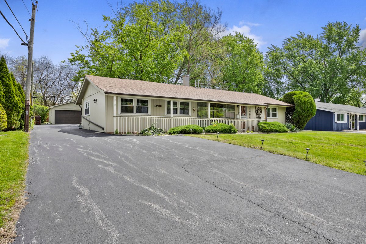 19031 Baker Avenue, Country Club Hills, IL 60478