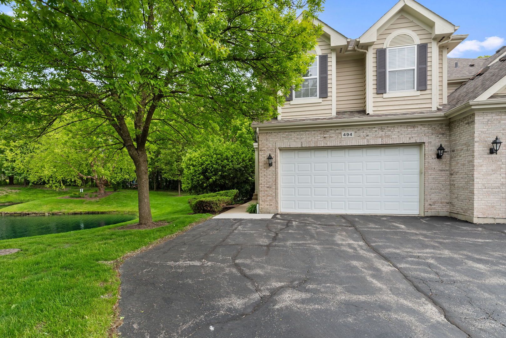 494 W Fontenay Way — Palatine, IL 60067