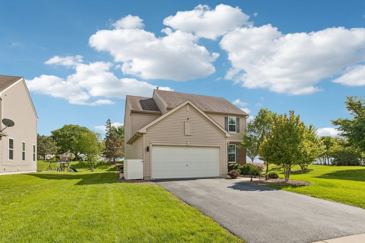 402 Cahokia Street, Joliet, IL 60431