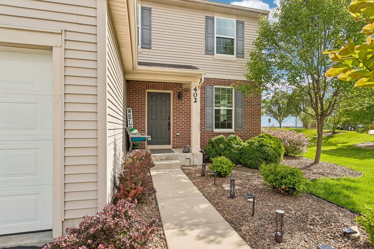 402 Cahokia Street, Joliet, IL 60431