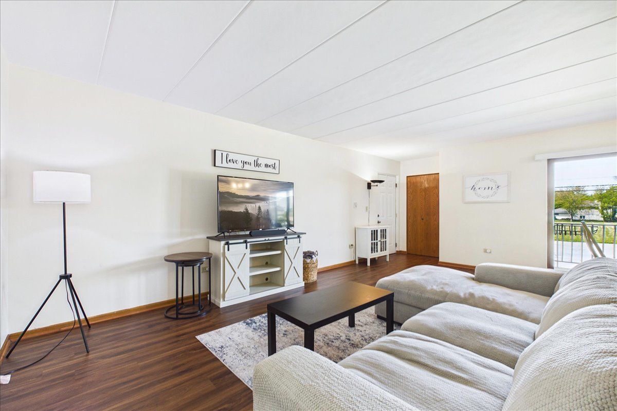 17979 Oak Park Avenue #2N, Tinley Park, IL 60477