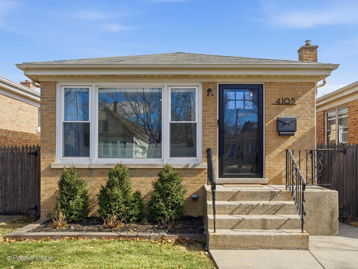 4105 Kolmar Avenue, Chicago, IL 60641
