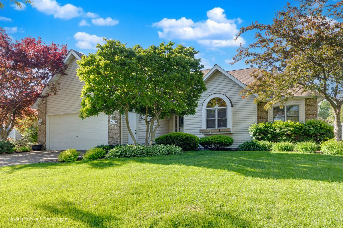 2620 George Avenue, Joliet, IL 60435