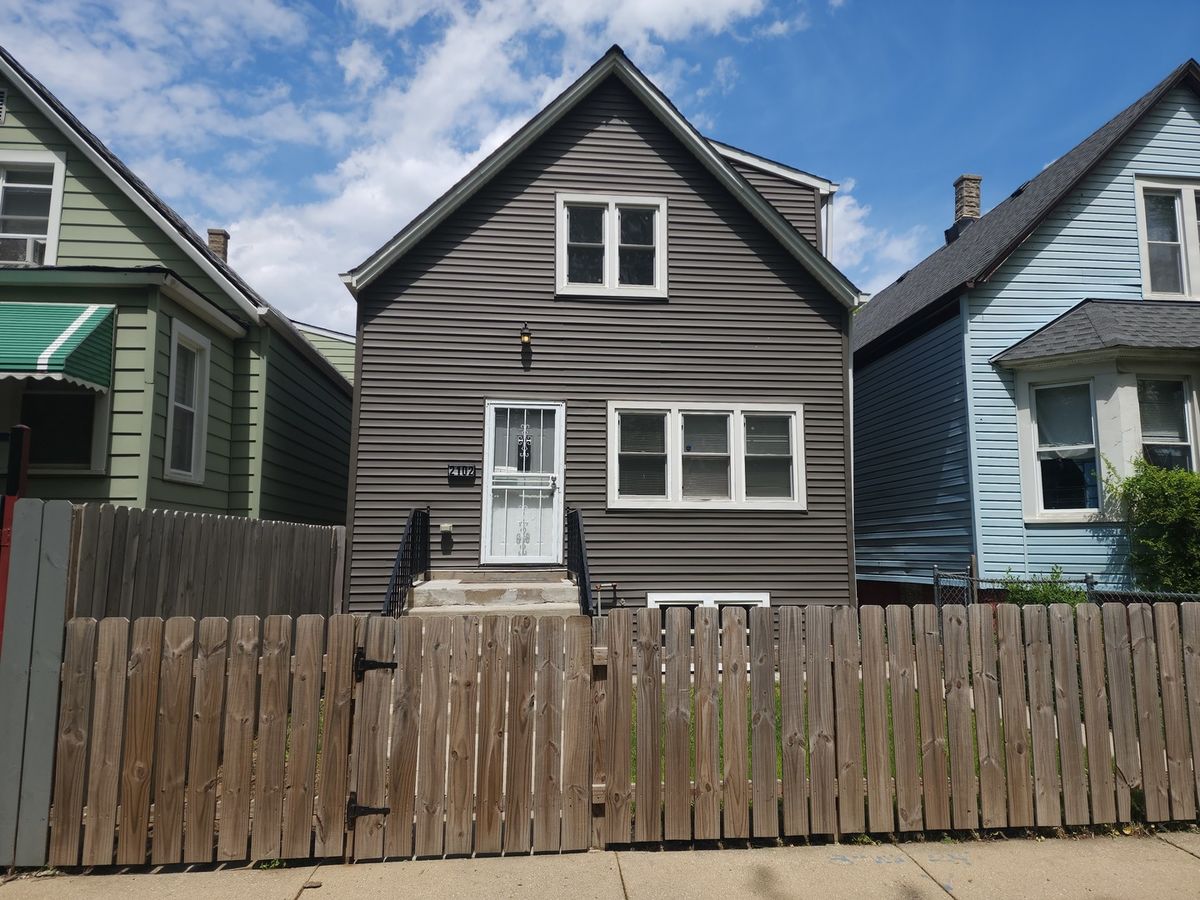 2102 68th Place, Chicago, IL 60636