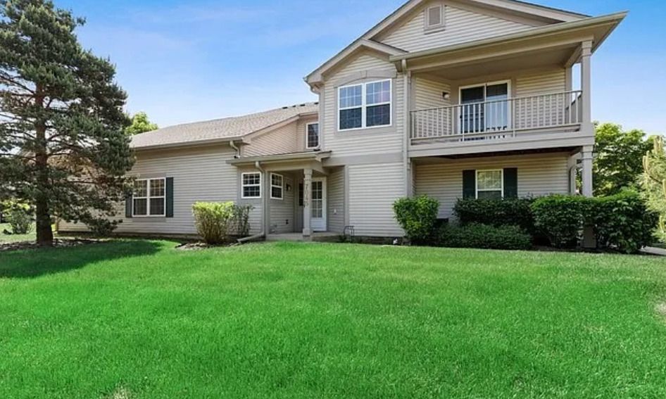 7049 BUCHANAN Drive, Gurnee, IL 60031