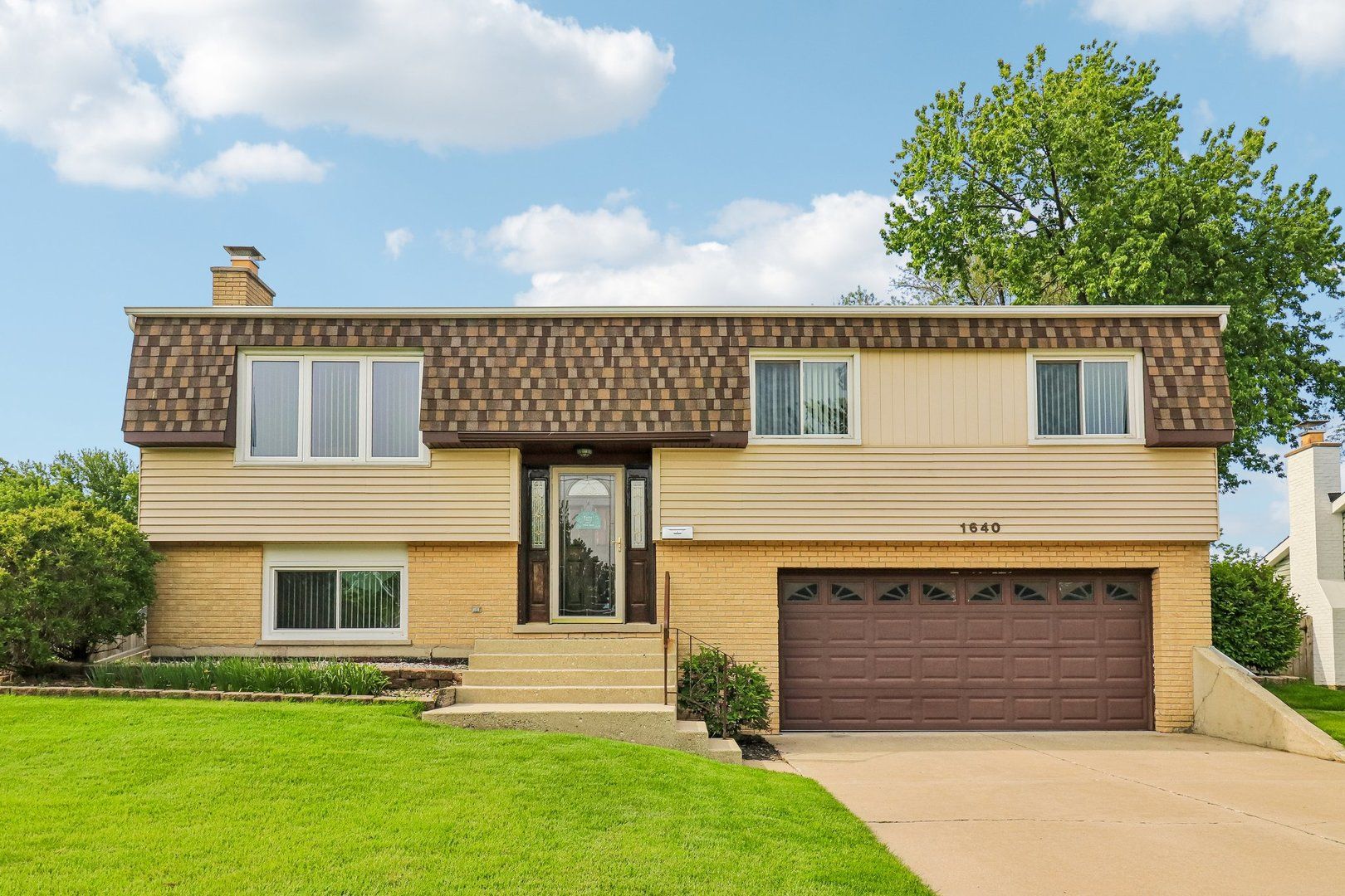1640 Wadham Place — Wheaton, IL 60189