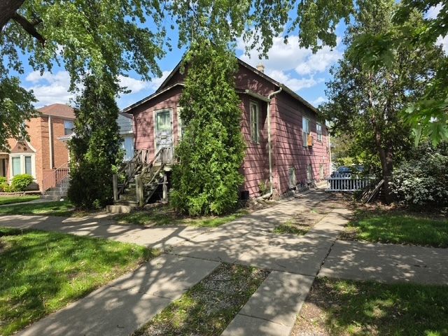 5521 Mont Clare Avenue, Chicago, IL 60656