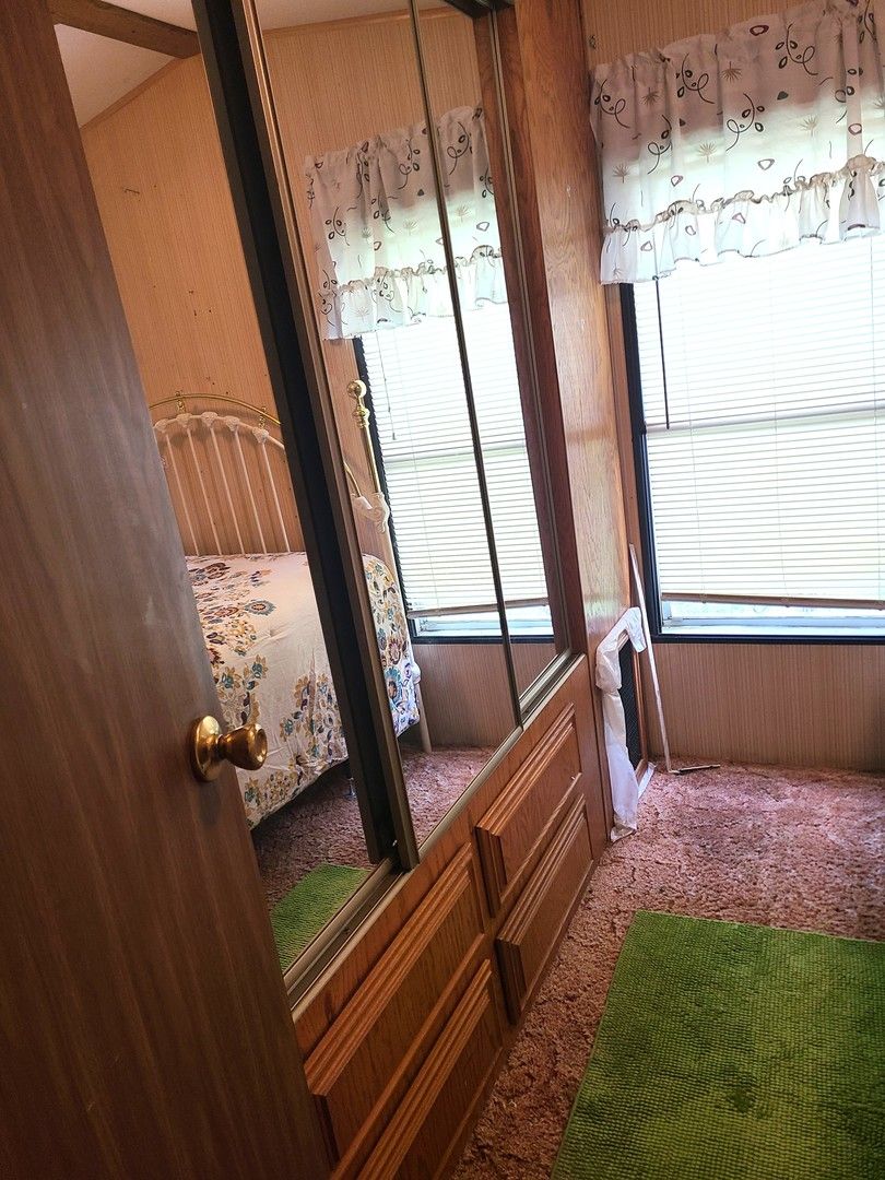4/213 Woodhaven, Sublette, IL 61367