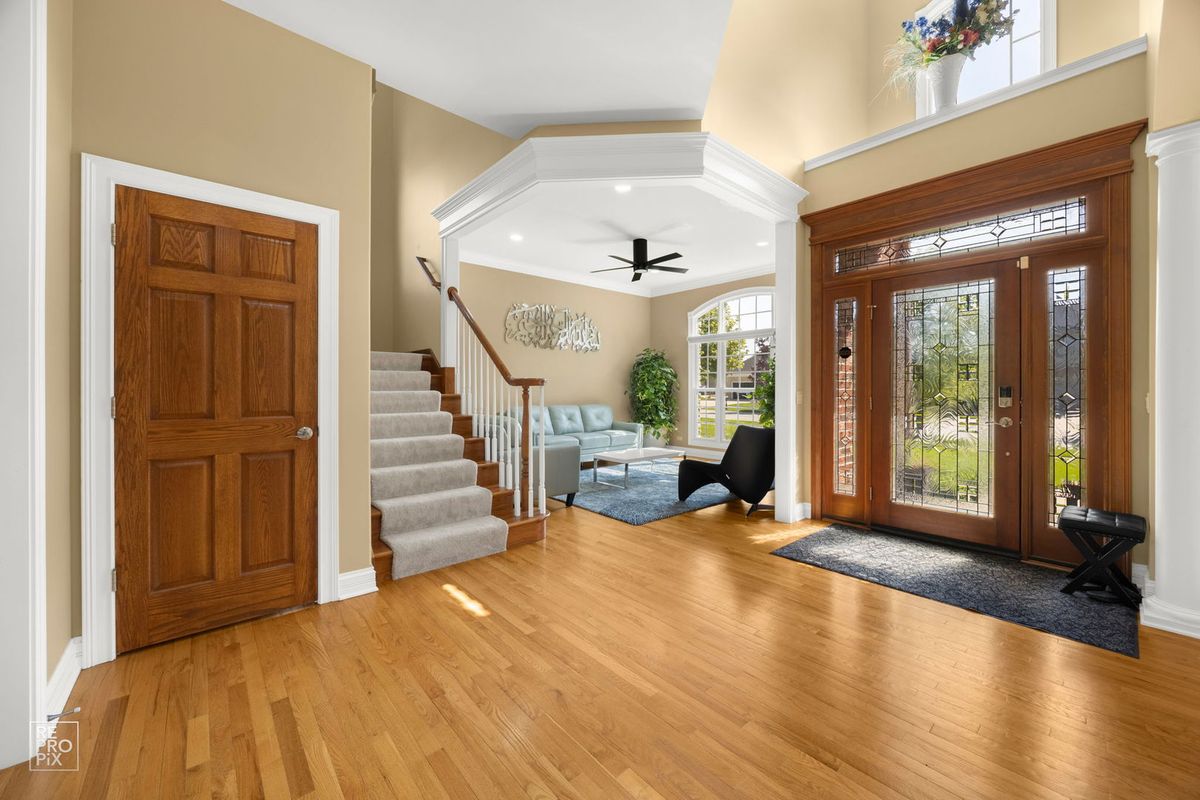 600 Willow Street, Sugar Grove, IL 60554