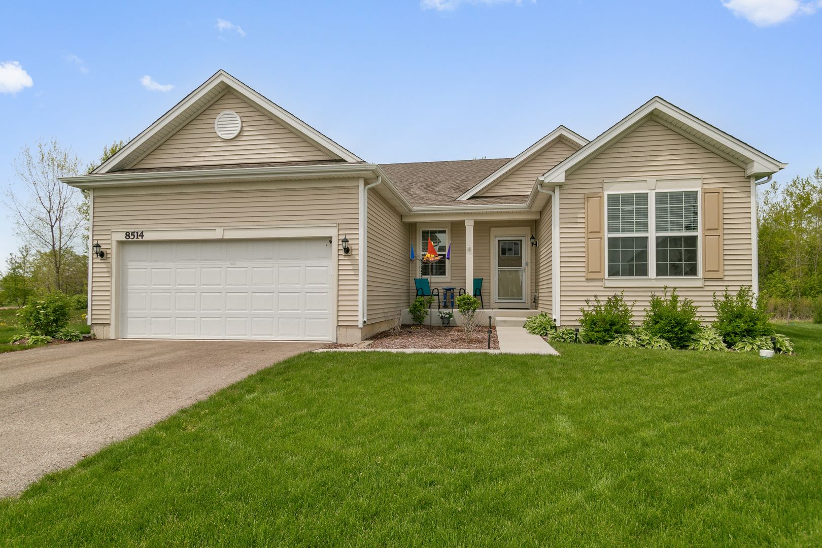 8514 White Oaks Court — Wonder Lake, IL 60097