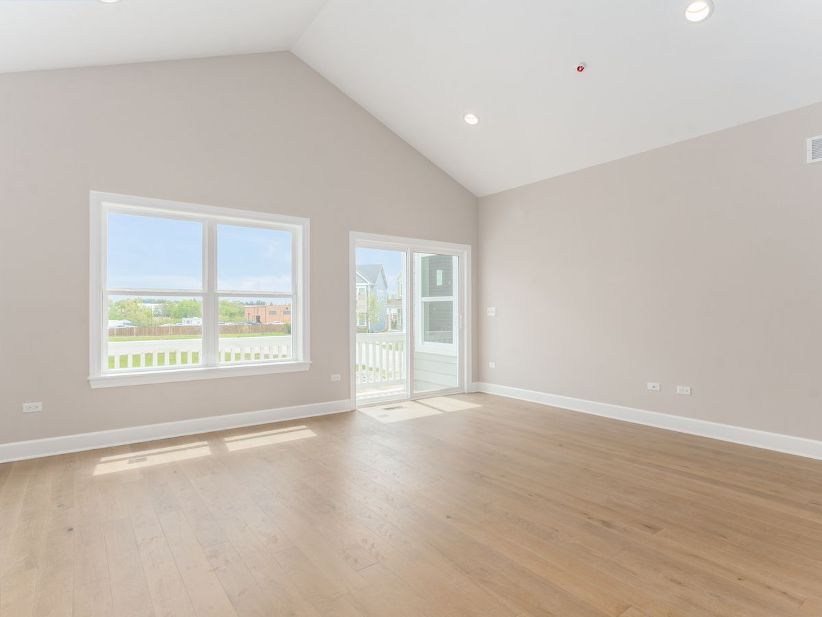 1431 Somerset Place, Barrington, IL 60010
