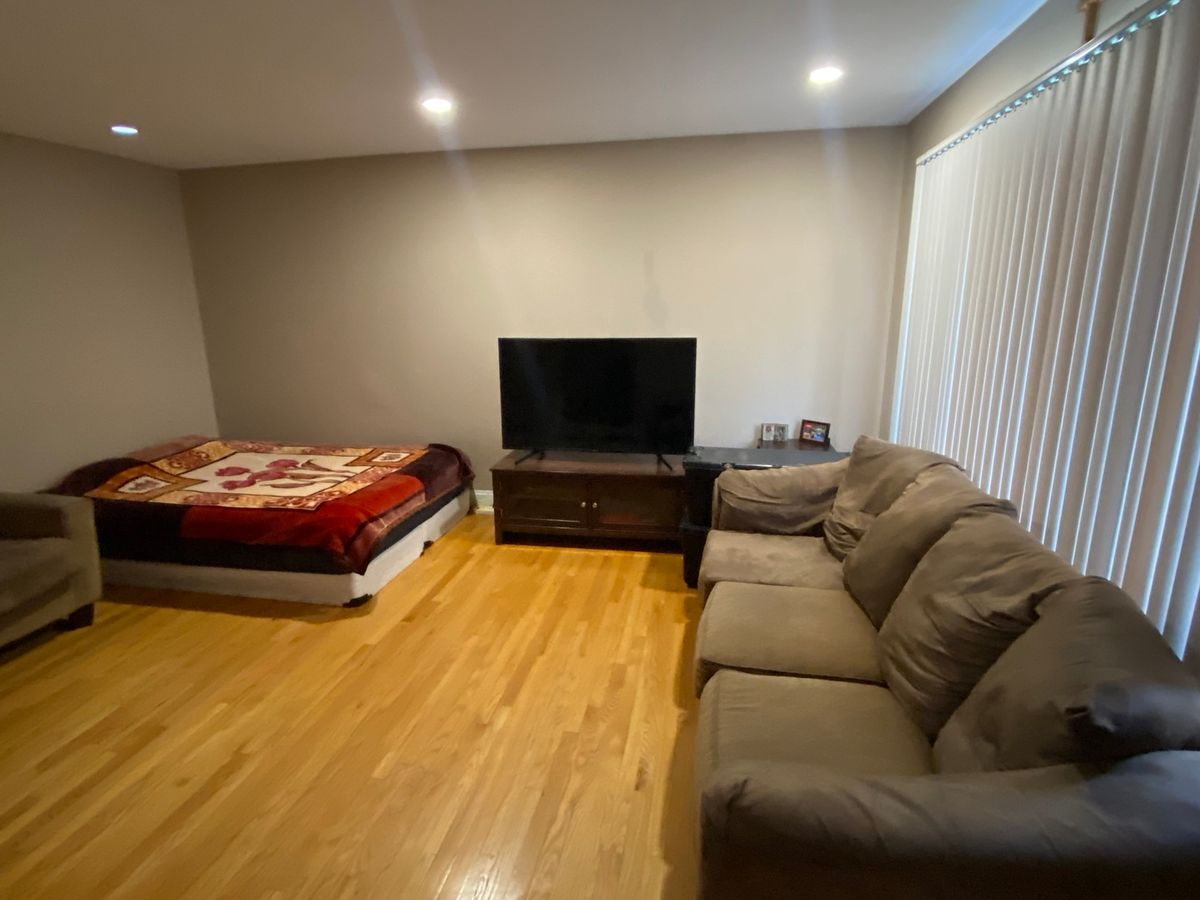 4740 Main Street #B, Skokie, IL 60076