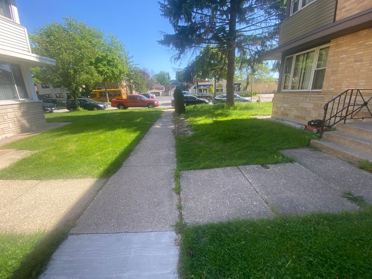 4740 Main Street #B, Skokie, IL 60076