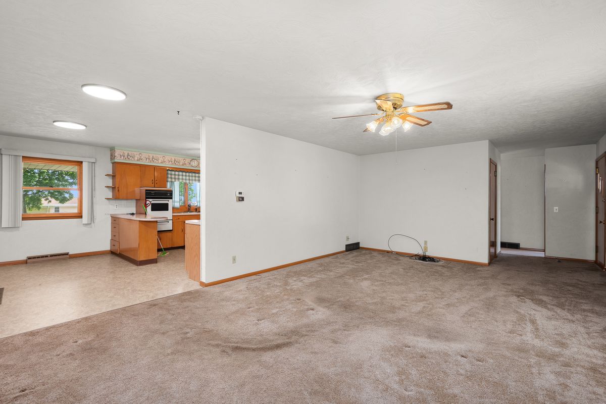 507 S Depot Street, Annawan, IL 61234
