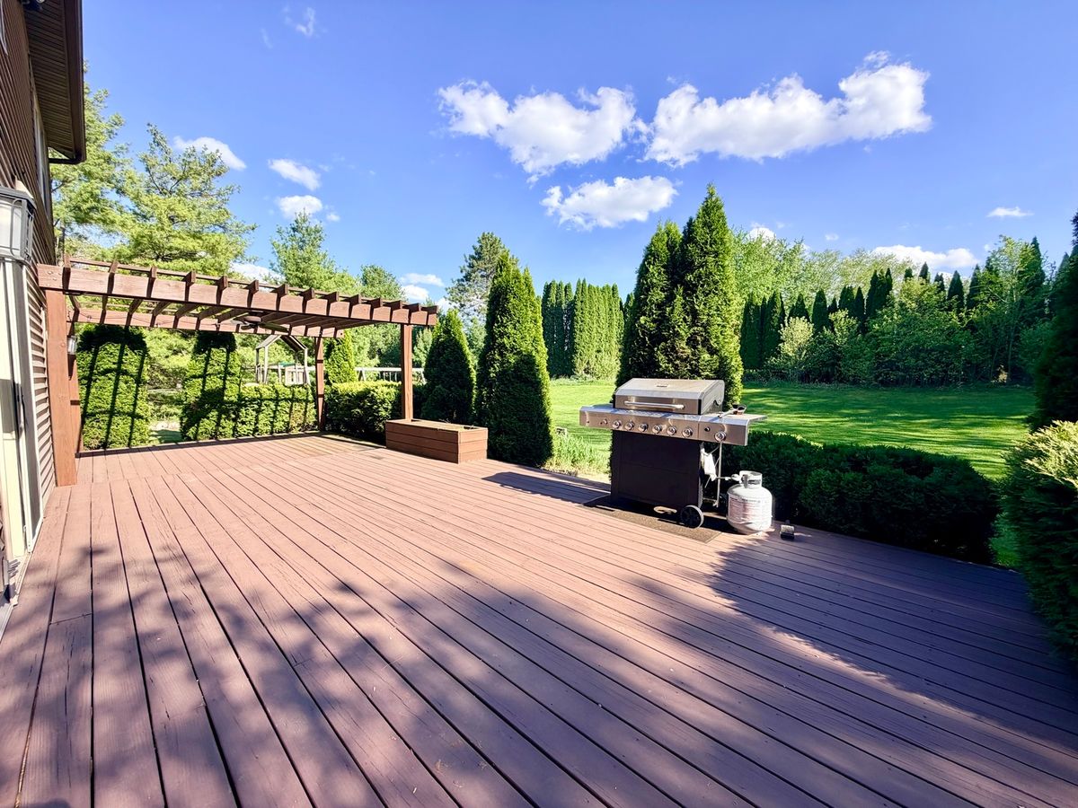 643 Lindgren Lane, Belvidere, IL 61008