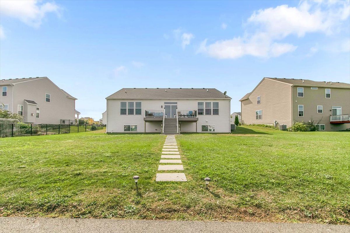2655 Fairfax Way, Yorkville, IL 60560