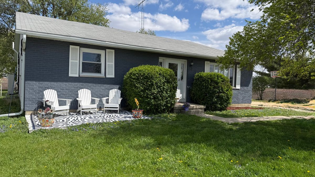 27986 Esmond Road, Esmond, IL 60129