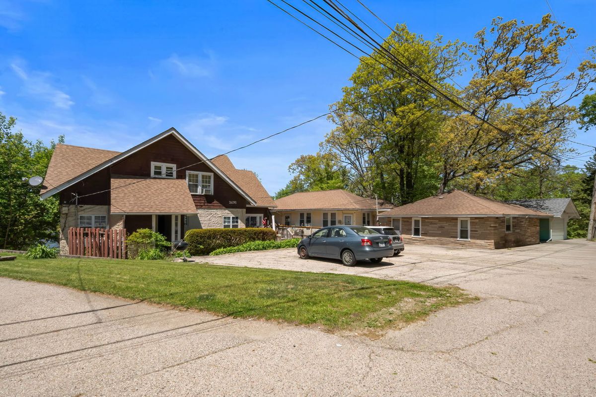 26198 W Spring Grove Road, Antioch, IL 60002