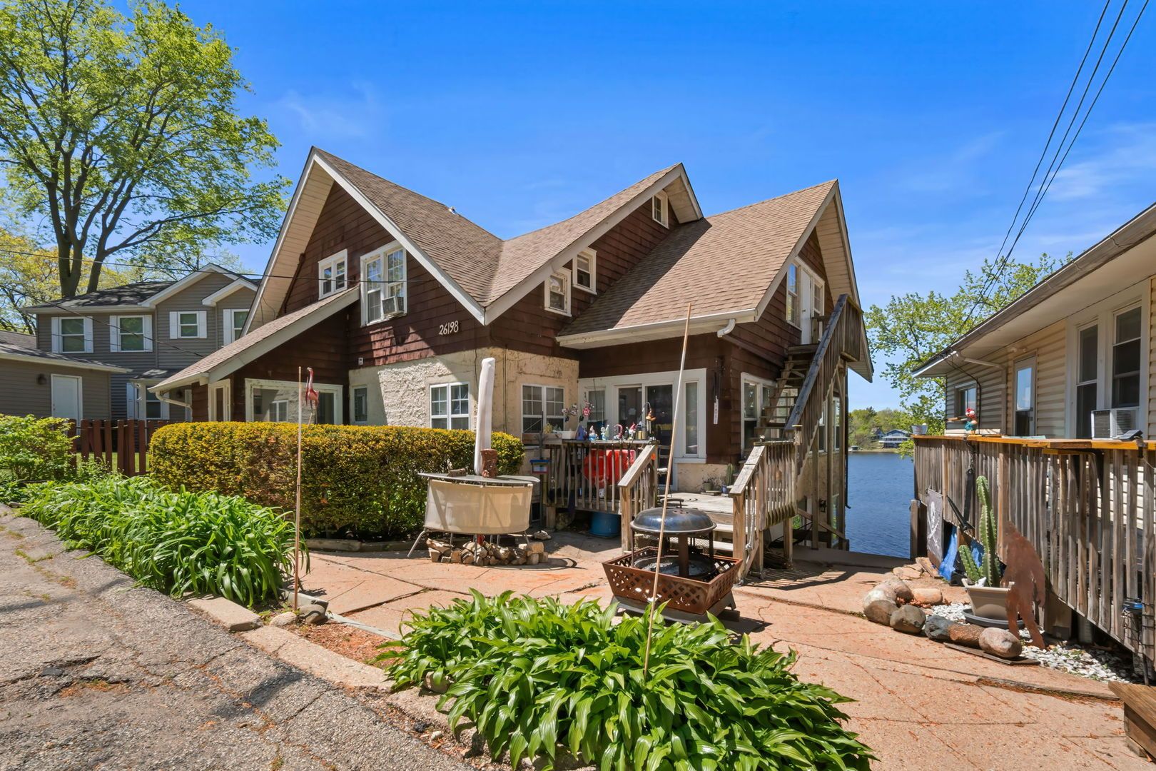 26198 W Spring Grove Road — Antioch, IL 60002