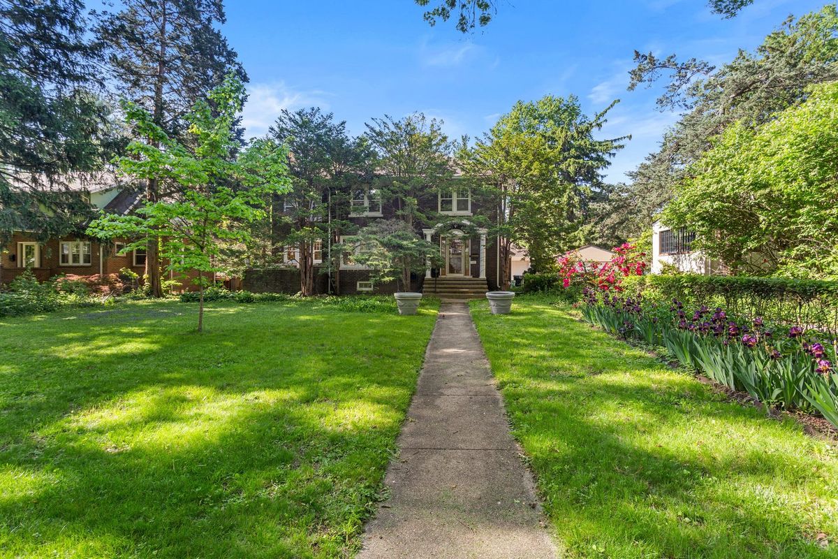 303 W Michigan Avenue, Urbana, IL 61801