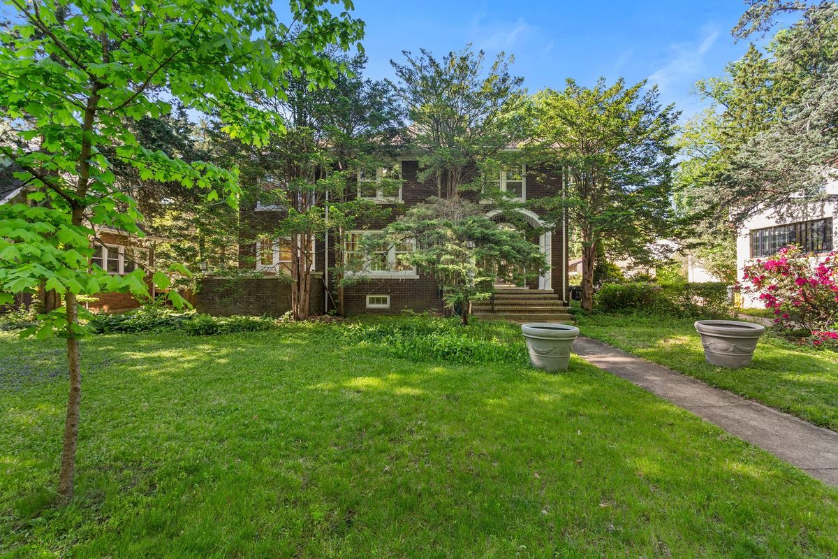 303 W Michigan Avenue, Urbana, IL 61801