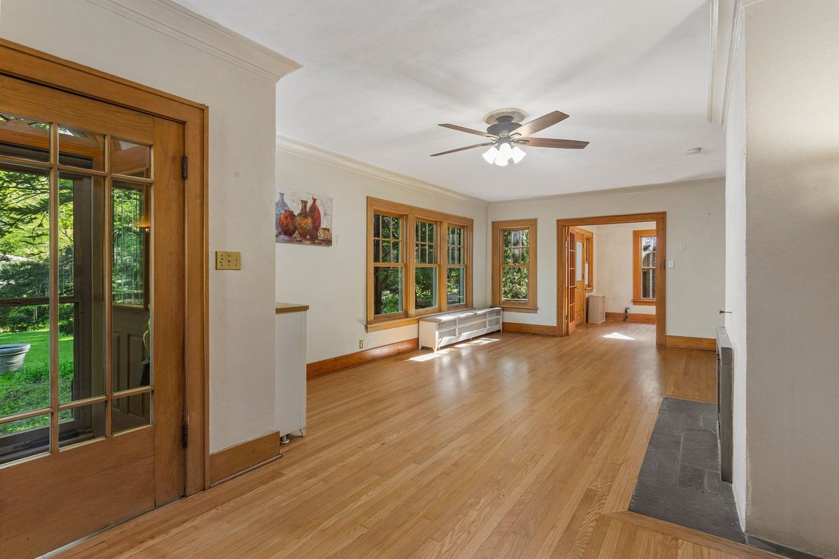 303 W Michigan Avenue, Urbana, IL 61801