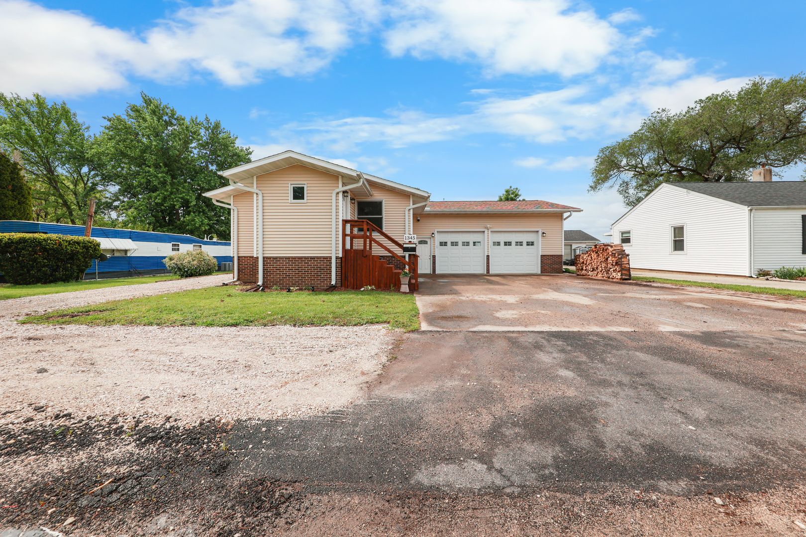 1345 Washington Street — Marseilles, IL 61341